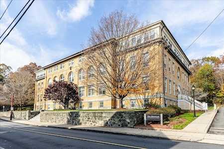 145 Glenwood St. #304 Malden, MA 02148
