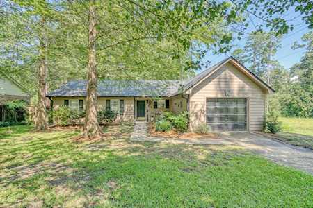 8320 Thornridge Ln Tallahassee, FL 32312