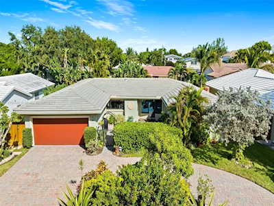 48 Castle Harbor Isle Fort Lauderdale, FL 33308