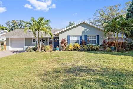 10053 85th St N Seminole, FL 33777