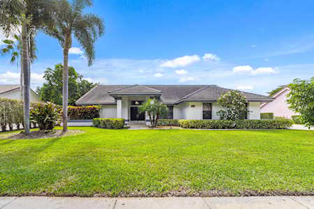 2922 Calabria Way Delray Beach, FL 33445