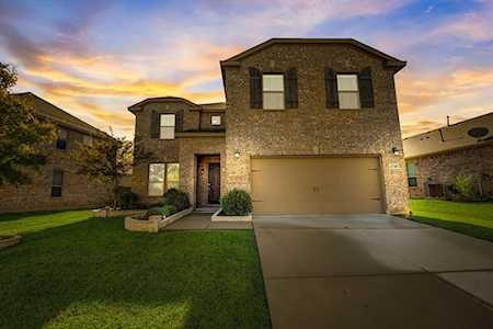 2728 Ryder Lane Aubrey, TX 76227