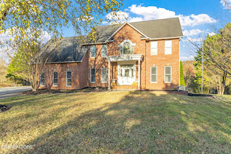 16 Radcliff Terrace Oak Ridge, TN 37830