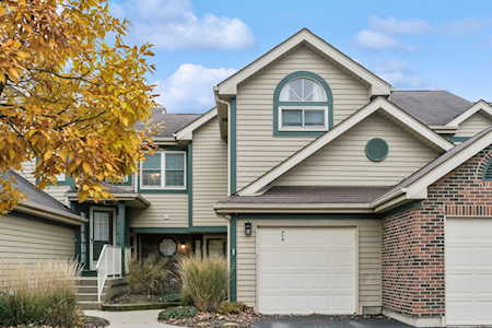 974 Ridgefield Ln Wheeling, IL 60090