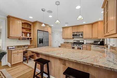 36 Mill Farm Way Falmouth, MA 02536