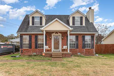 3313 Country Hill Rd NE Antioch, TN 37013