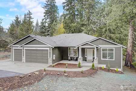 11104 214th Ave E Bonney Lake, WA 98391