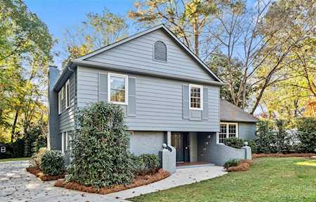 2510 Red Barn Ln Charlotte, NC 28210