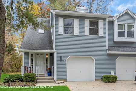 45 Essex Dr Little Silver, NJ 07739
