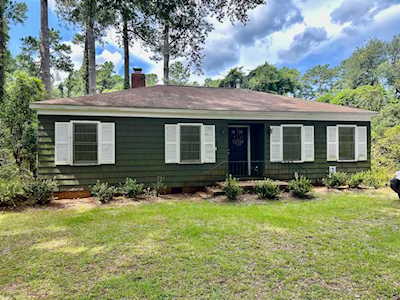 406 Maplewood Drive Walterboro, SC 29488