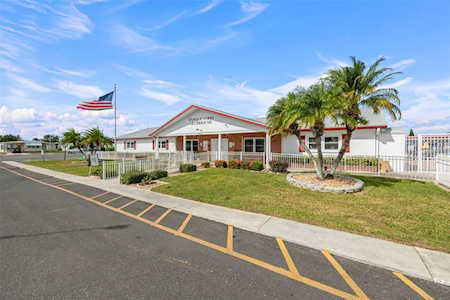 3341 Hampshire Dr Holiday, FL 34690