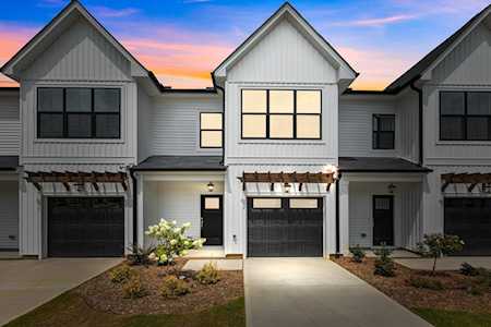 52 Curren Drive Clayton, NC 27520