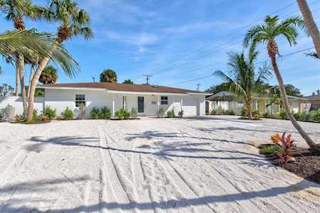 6103 Dartmouth Dr Bradenton, FL 34207