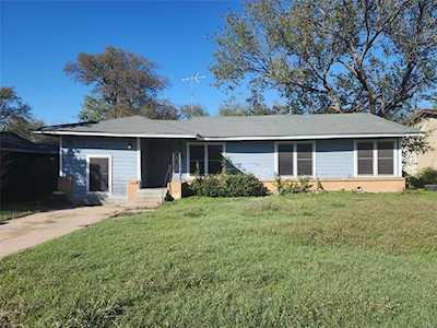 5421 Purington Avenue Fort Worth, TX 76112