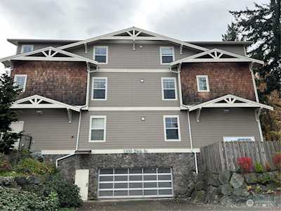 1109 29th St #102 Anacortes, WA 98221
