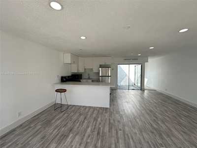 2217 NW 55th Ter Lauderhill, FL 33313