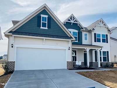 724 Bracklyn Avenue Zebulon, NC 27597