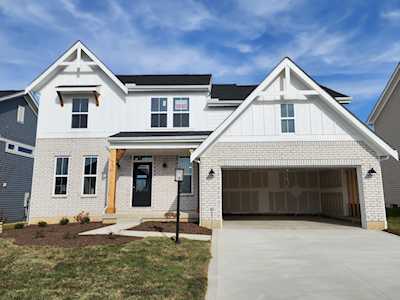 8472 Hackworth Drive Pickerington, OH 43147