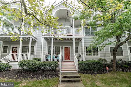 19 Schooner Ct Atlantic City, NJ 08401