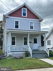 56 Union St Medford, NJ 08055