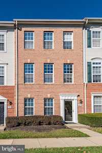 527 Ensemble Ct #527 Cockeysville, MD 21030