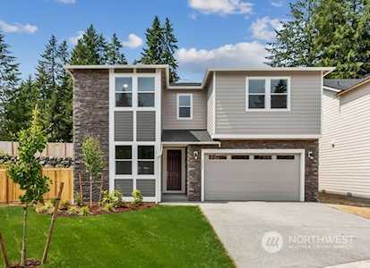 6302 Windlass Ave SE #25 Port Orchard, WA 98367