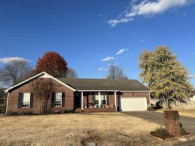 2106 Gaston Ct Murfreesboro, TN 37128