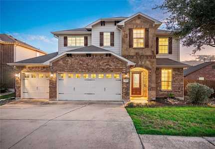 212 Orchard Hill TRL Buda, TX 78610