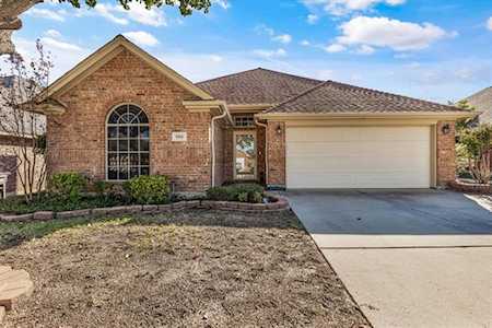 8762 Saranac Trail Fort Worth, TX 76118