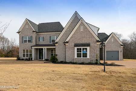 131 Cedar Crest Cove Byhalia, MS 38611