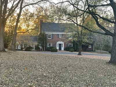 2435 Bear Rd Nashville, TN 37215