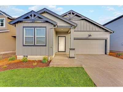 2636 Fenya ST Springfield, OR 97477