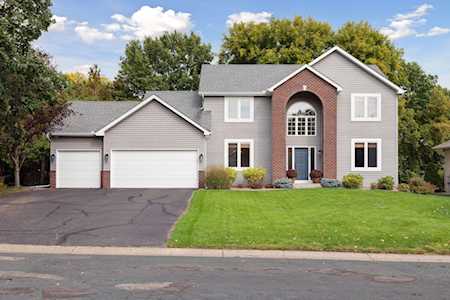 10124 Brookhaven Drive Woodbury, MN 55129