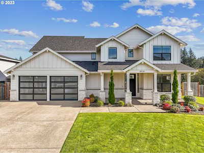 8934 SE Stillwater LN Happy Valley, OR 97086