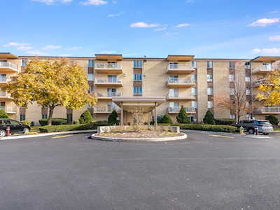110 W Butterfield Rd #112S Elmhurst, IL 60126