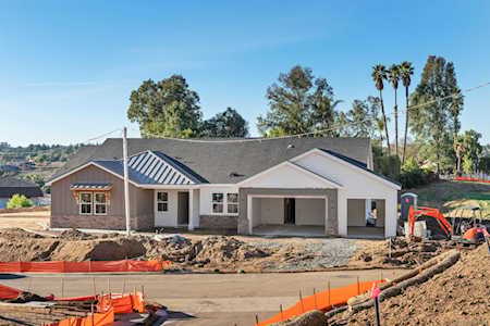 15110 Larchmont St Poway, CA 92064