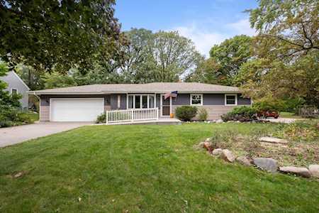 2117 William Street Roseville, MN 55113