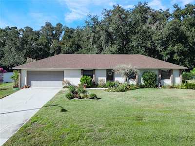 2034 Creekbend Dr Lakeland, FL 33811