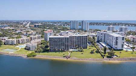356 Golfview Road #702 North Palm Beach, FL 33408