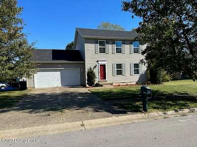 4401 Birch View Dr Louisville, KY 40299