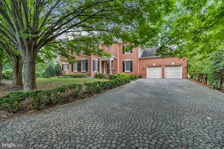 9727 Beman Woods Way Potomac, MD 20854