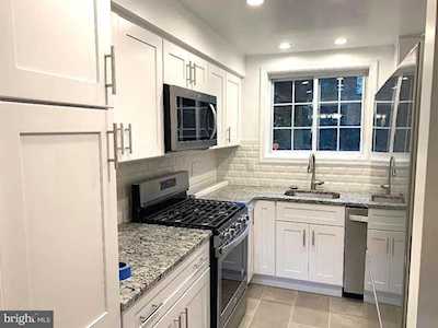 3622 Gunston Rd Alexandria, VA 22302