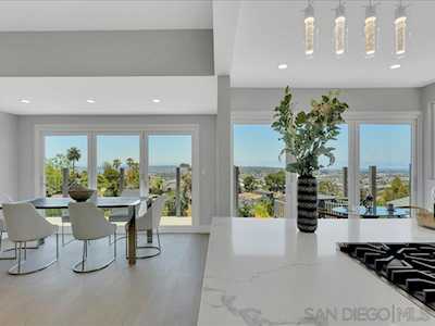 2339 Crescent Dr San Diego, CA 92103