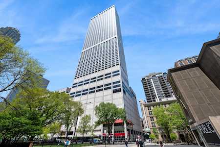 180 E Pearson St #3901 Chicago, IL 60611