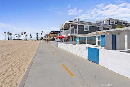 1402 W Oceanfront Newport Beach, CA 92661