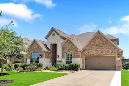 18530 Harlow Dr Tomball, TX 77377