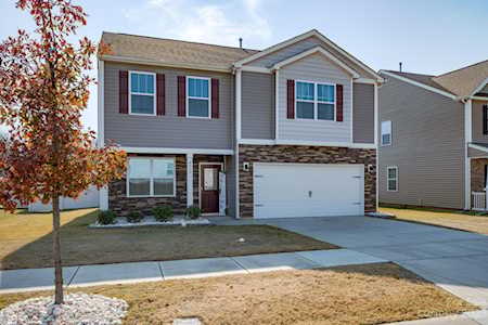 4015 Meadow Green Dr Charlotte, NC 28269