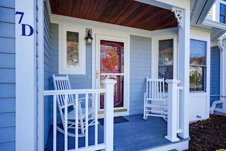 7 Strawberry Ln #D Hudson, MA 01749