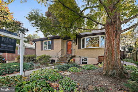 512 Gilmoure Dr Silver Spring, MD 20901