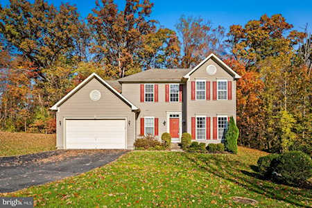 8642 Silver Lake Dr Perry Hall, MD 21128